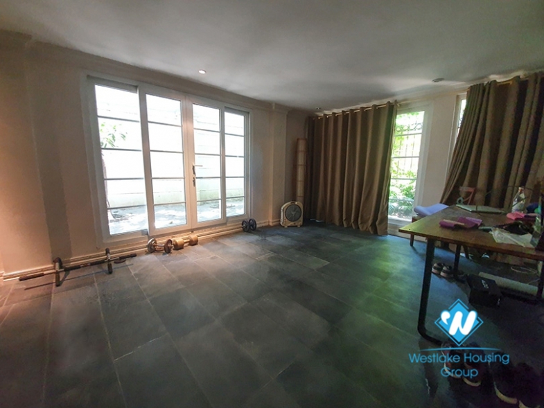 Four-bedroom house near French international school Long Bien.